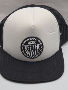 Vans SnapBack Ball Cap Hat OFF THE WALL Black White Round Patch